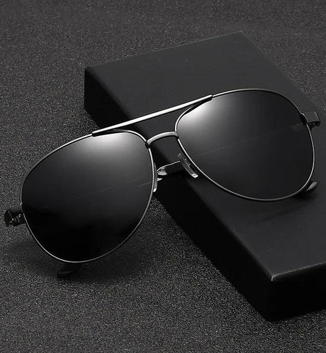 Óculos Polarizados Masculinos: Estilo, Conforto e Proteção em um Design Sofisticado