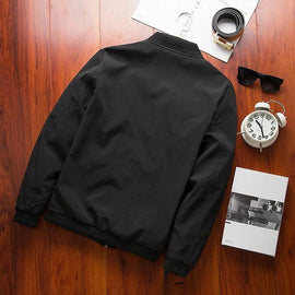Jaqueta Masculina Slim Fit com Design Atemporal para Outono e Primavera!