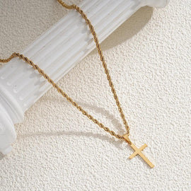 Colar de Cruz em Aço Inoxidável Dourado