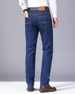 Calça Jeans Masculina Leve: Elegância e Conforto para o Trabalho e o Dia a Dia